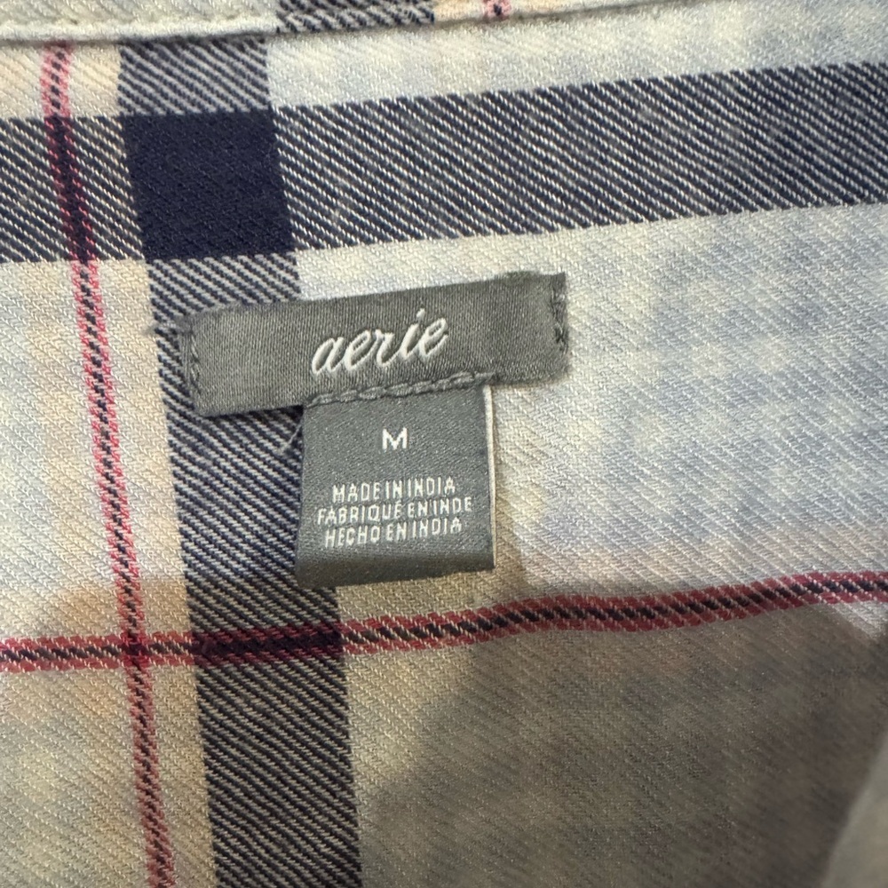 Aerie Plaid Button Down Shirt Women’s Medium - Picture 3 of 5